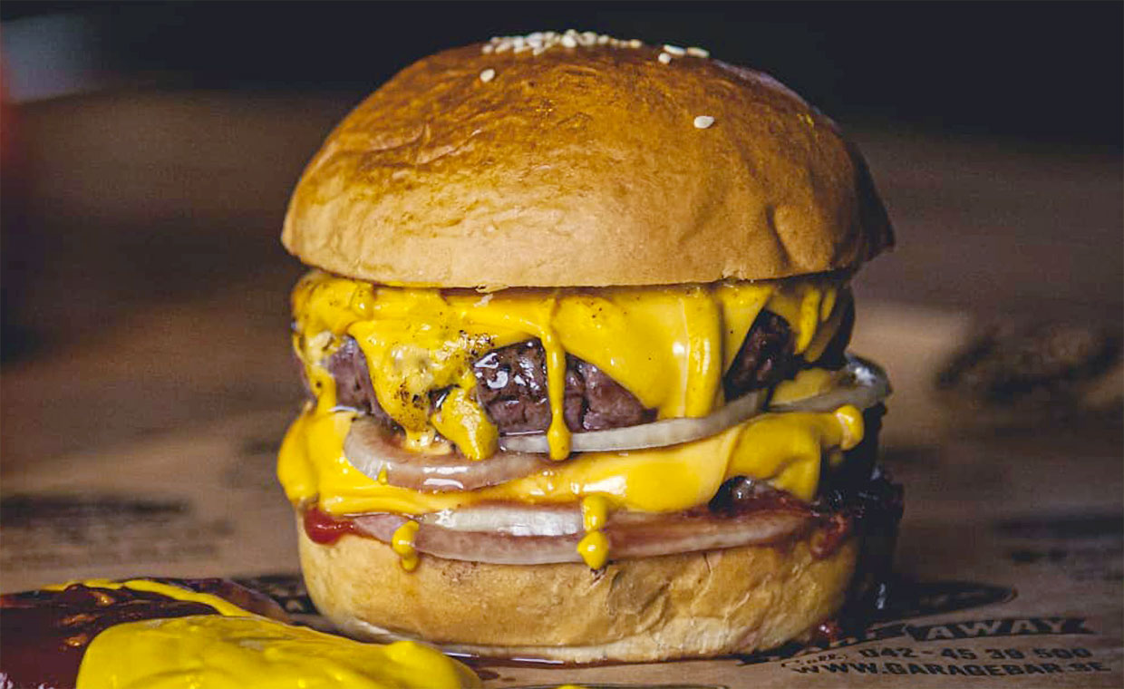 The World's 50 Best Burgers • Burgerdudes